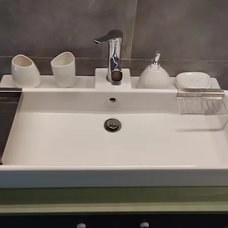 Gigina Villa *